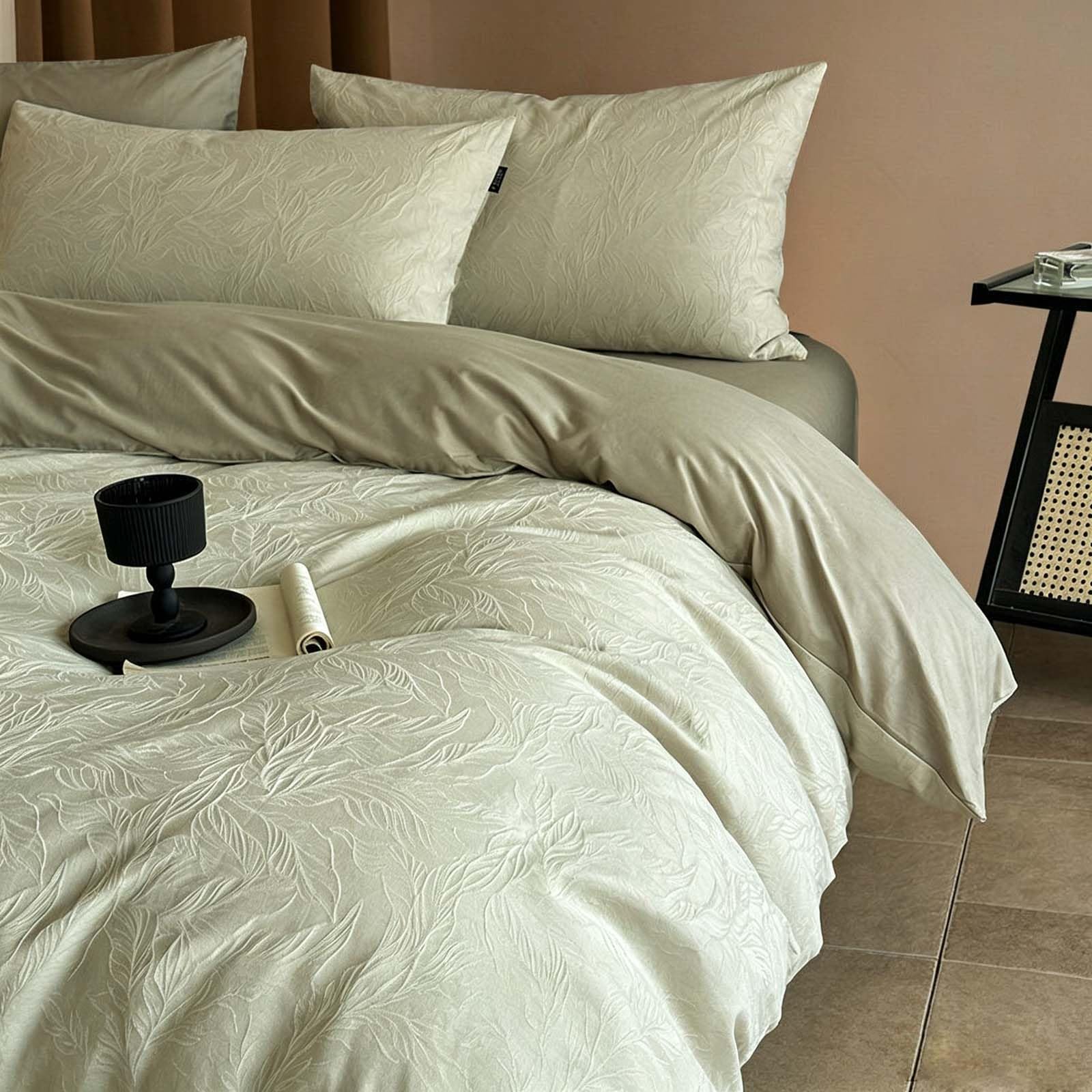 Set di biancheria da letto matrimoniale in cotone jacquard, 4 pezzi, morbido cotone traspirante a fibre lunghe, include 1 copripiumino, 1 lenzuolo con angoli e 2 federe per camera da letto principale