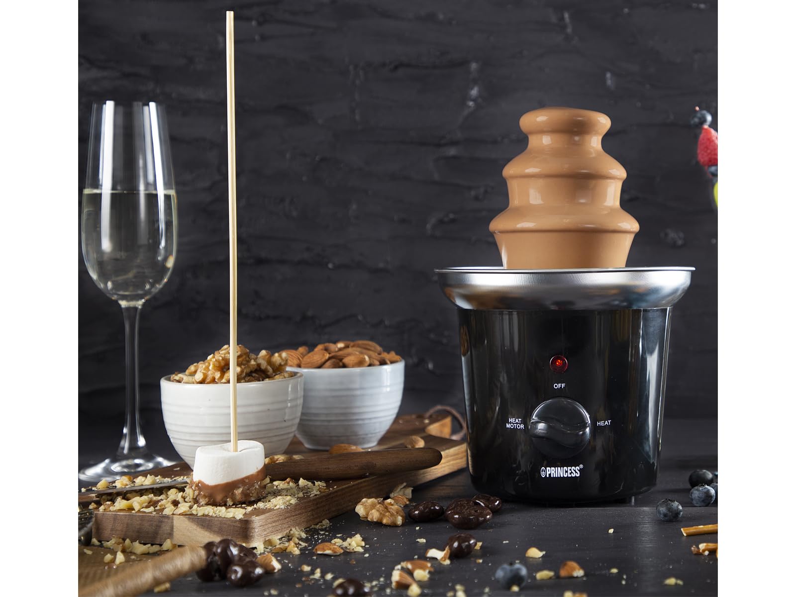 Fontaine à chocolat design pour faire fondre le chocolat pour fruits au chocolat - Set de 6 brochettes