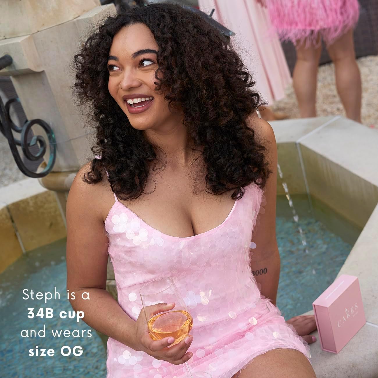 CAKES Body® Adhesive Strapless Bra - Reusable CAKES™ Sticky Bra For Fuller Looking Seamless Shape - Image 3