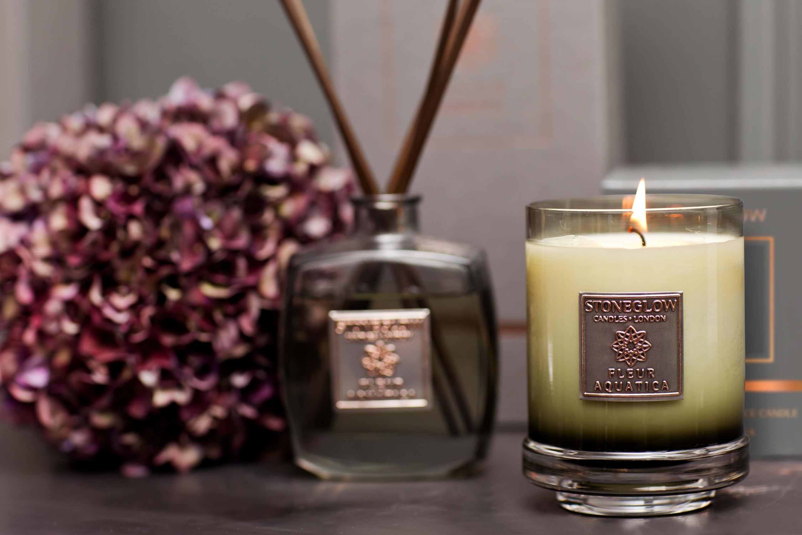 Stoneglow Luna Collection - Papyrus Woods & Jasmine 220 Grams Scented - View #6