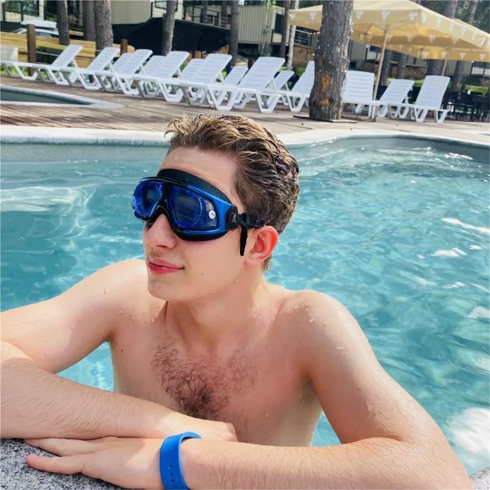 Schwimmbrille Verstellbare Schwimmbrille Damen und Herren, wasserdichtes Antibeschlag-Brillen-Set, Acetat-Polycarbonat für Erwachsene