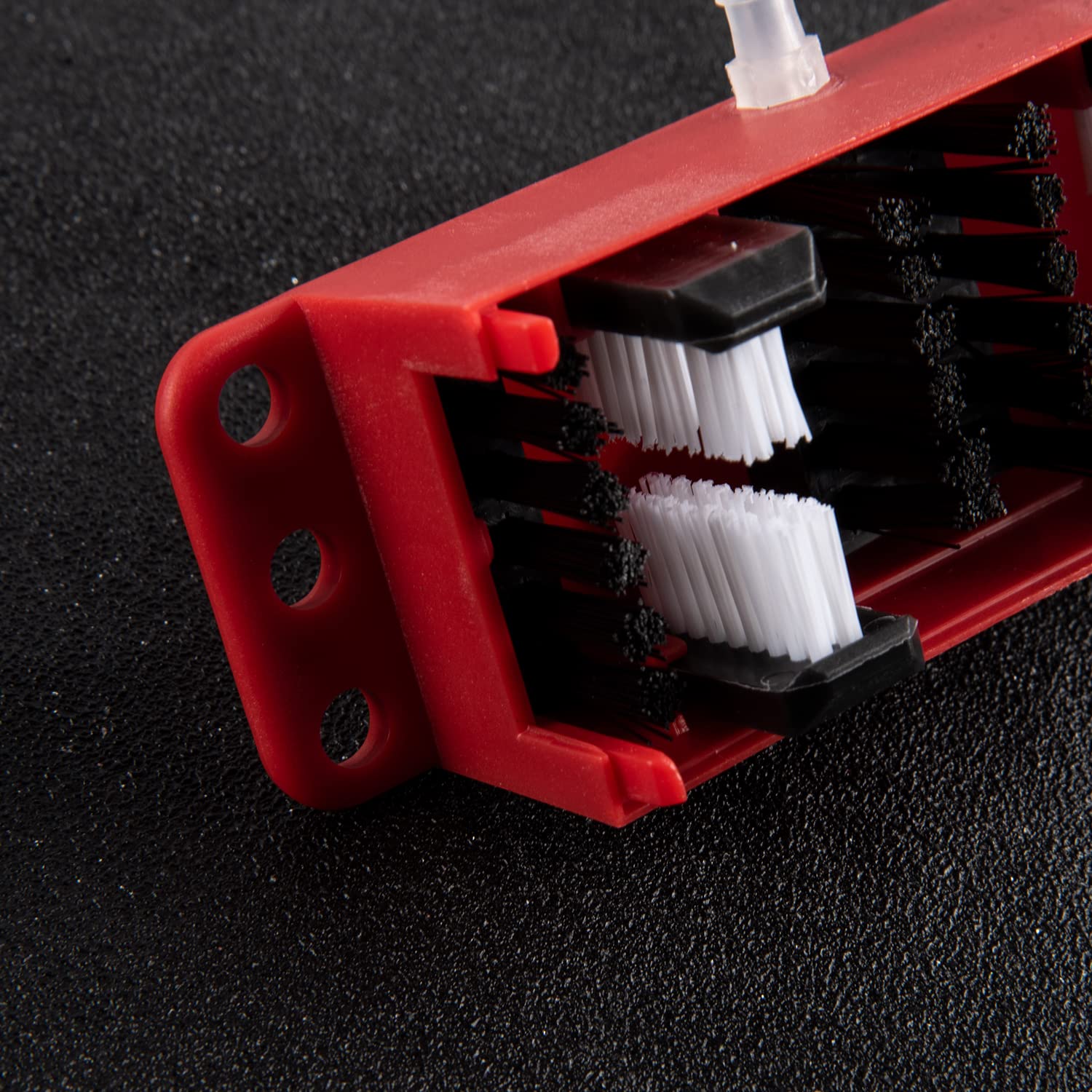 Kit de Machine de Nettoyage de chaîne de Moto Brosse nettoyant Couvre chaînes Dispositif de Lubrification Accessoire de Lubrification adapté à Tous Les modèles (Rouge)