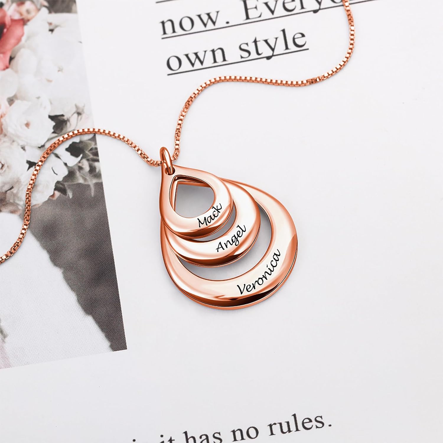 10K/14K/18K Solid Gold Name Engraved Necklace for Women, Personalized 3 Names Gold Family Necklace with Engraved Names for Mom Wife Girl Jewelry Gift for Christmas Birthday - Image 3