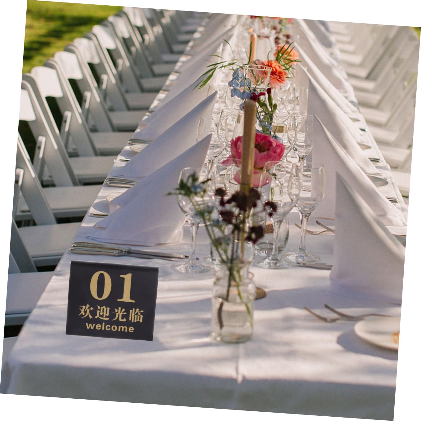 25 Stück Teiliges Acryl Tischnummern Doppelseitig Bedruckt Stabile Tischnummern für Hochzeit Bankett Party Eleganter Schwarzer Hintergrund mit Goldenen Zahlen