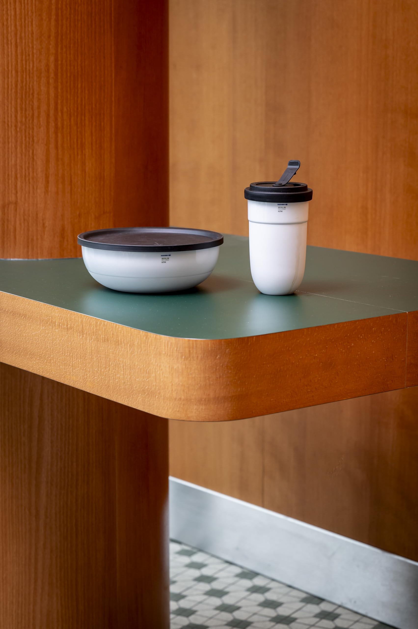 KPM Berlin LAB To-Go kubek, porcelana, kubek do kawy, kubek do kawy na wynos 460 ml, ręcznie wykonany, biały