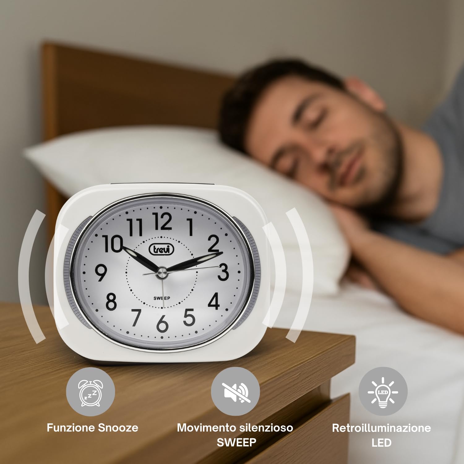 Trevi SL 3040 Sveglia Analogica Silenziosa con Retroilluminazione LED e Ampio Quadrante, Movimento SWEEP Senza Ticchettio, Funzione Snooze, Funzionamento con Batteria Stilo AA, Facile Utilizzo, Bianco