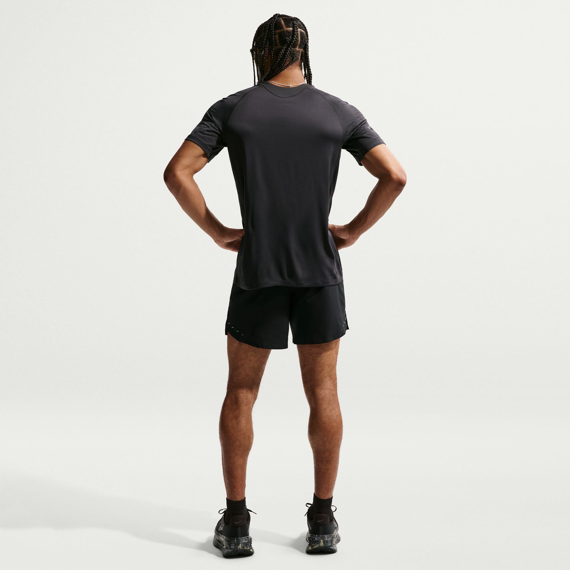 NIKE Górna część z krótkim rękawem Mężczyźni Nike Stride Nike Dri-fit Adv Kurzarm-laufoberteil Für Herren