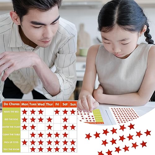Miniatura 6 de Paquete de 1080 hojas de calcomanías pequeñas de estrella roja, calcomanías de recompensa de 0.3 pulgadas de diámetro para niños, cara, calcomanías