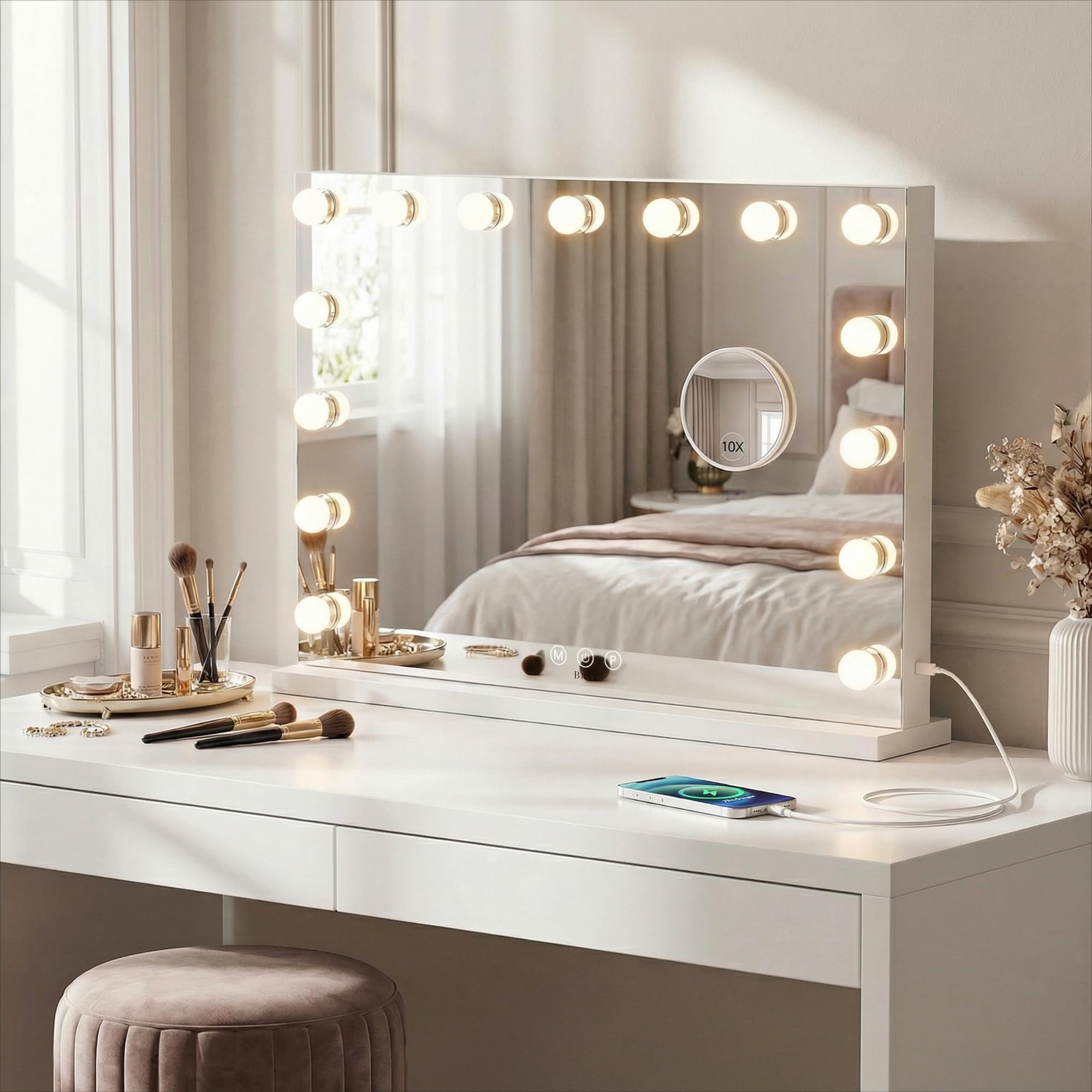 Bayt Specchio Hollywood con luci LED – Specchio Trucco Bianco 58x46 cm con 15 Lampadine Dimmerabili, 3 Tonalità di Luce (calda, fredda, naturale), Touch Screen & Specchietto Ingranditore 10x