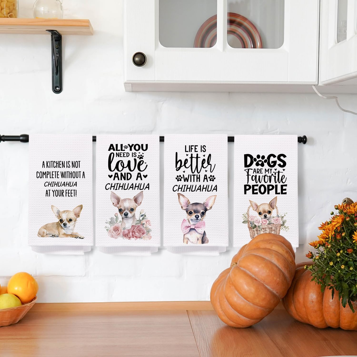 SPBL&L Chihuahua Decor Dish Kitchen Towels Set of 4, Chihuahua Gifts for Women,Dog Decorative Hand Towels for Bathroom, 16x24 Inches - Image 3