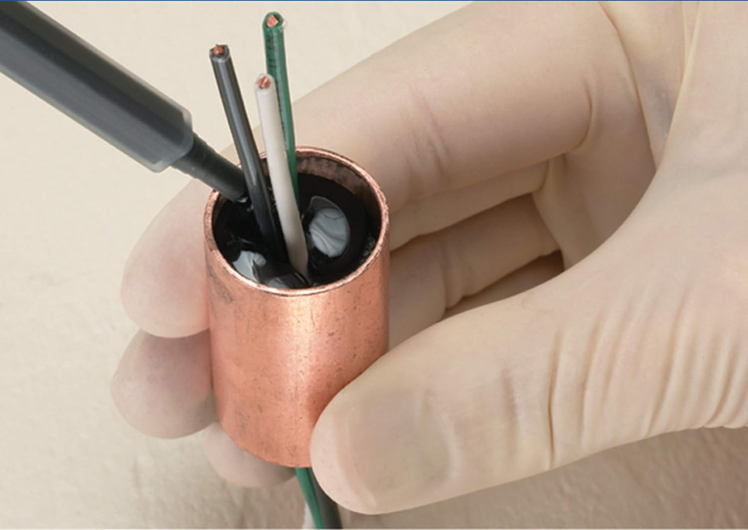 3M Scotch-Weld 87834 Epoxy Potting Compound DP270, 200 mL, Clear, 6.763 fl. oz.