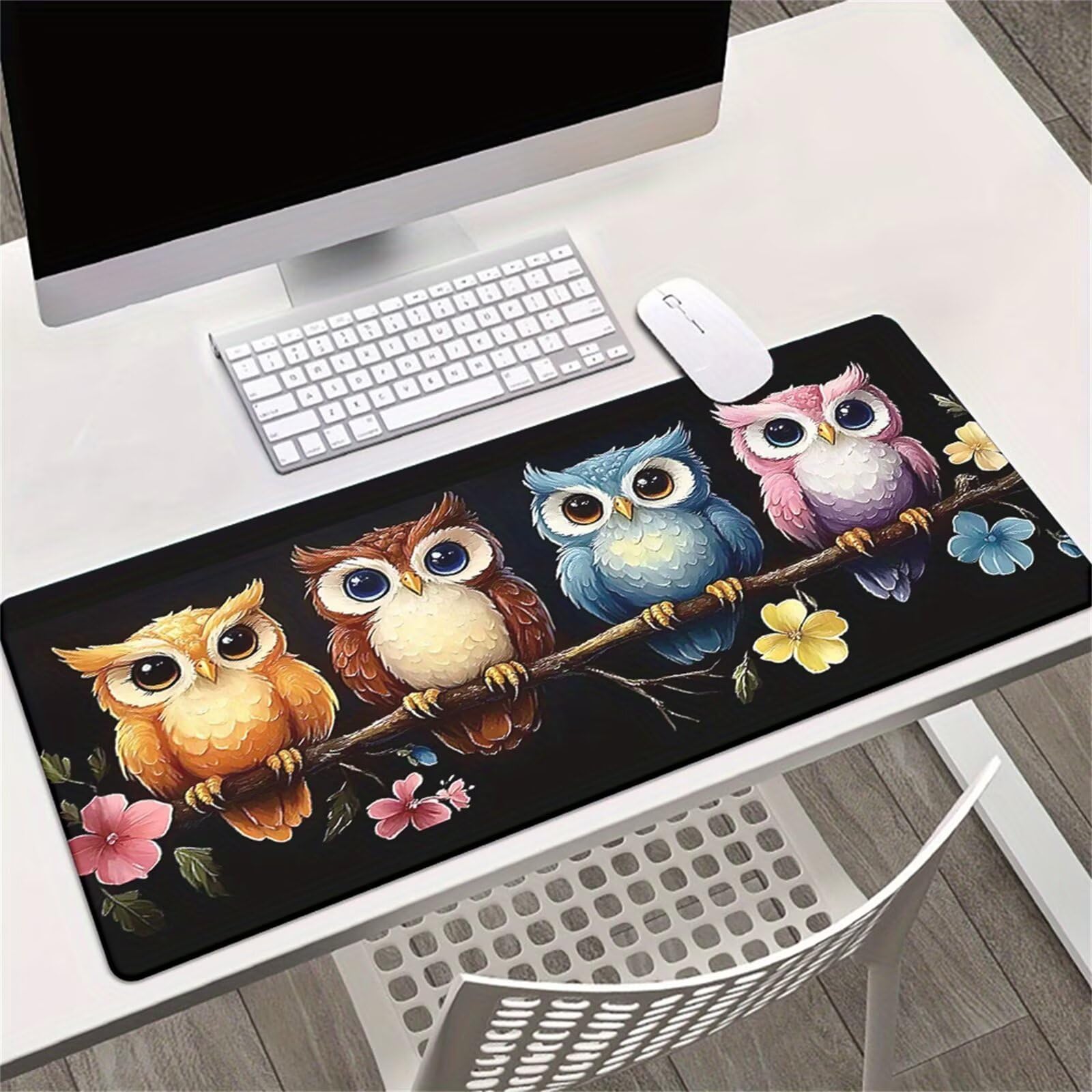 Tappetino per Mouse da Gioco XXL 1200x600x3 mm, Desk Pad Grande con Bordi Cuciti, Base in Gomma Antiscivolo, Accessorio per Ufficio e PC (Fiori Gufo)