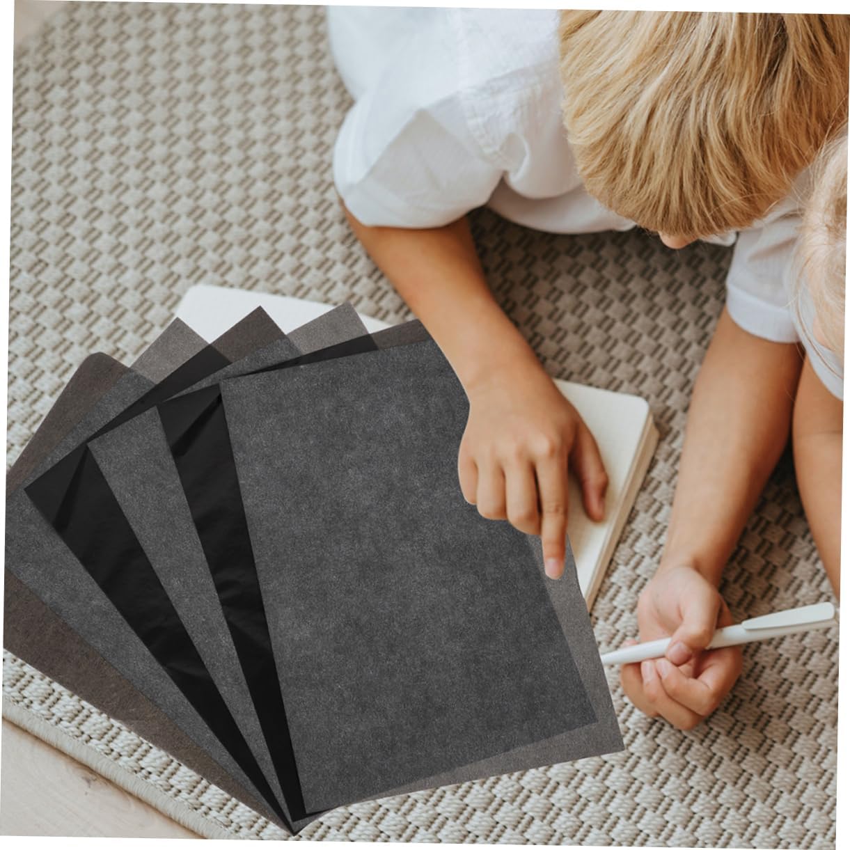 Gadpiparty 50Pcs Graphite Carbon Transfer Paper for Tracing Artist Drawing Supplies Multi-Use A4 Tracing Paper Marking for Art and Crafts