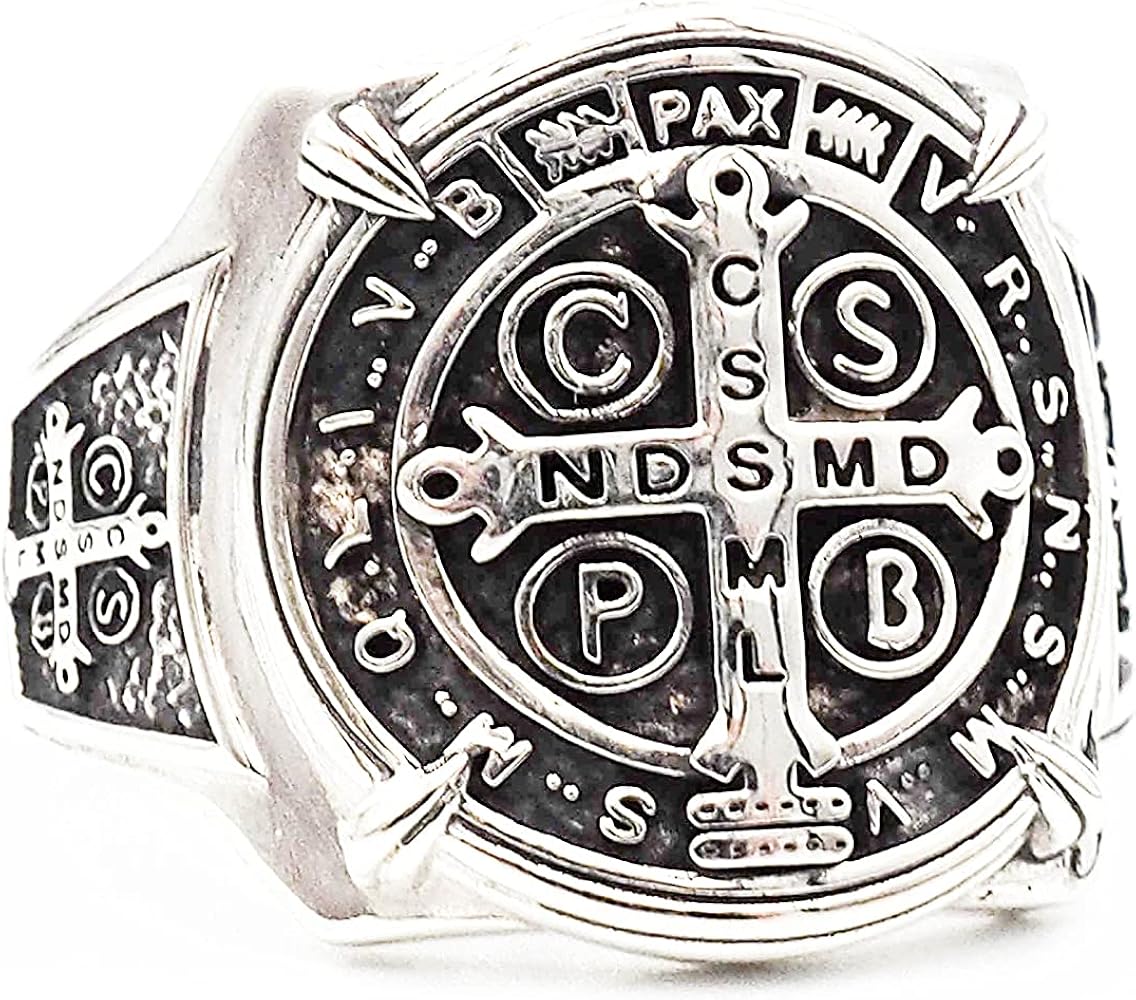 Anillo religioso de plata 925 con detalles de double en oro 18Ktes, San Anillo religioso de plata 925 con detalles de double en oro 18Ktes, San