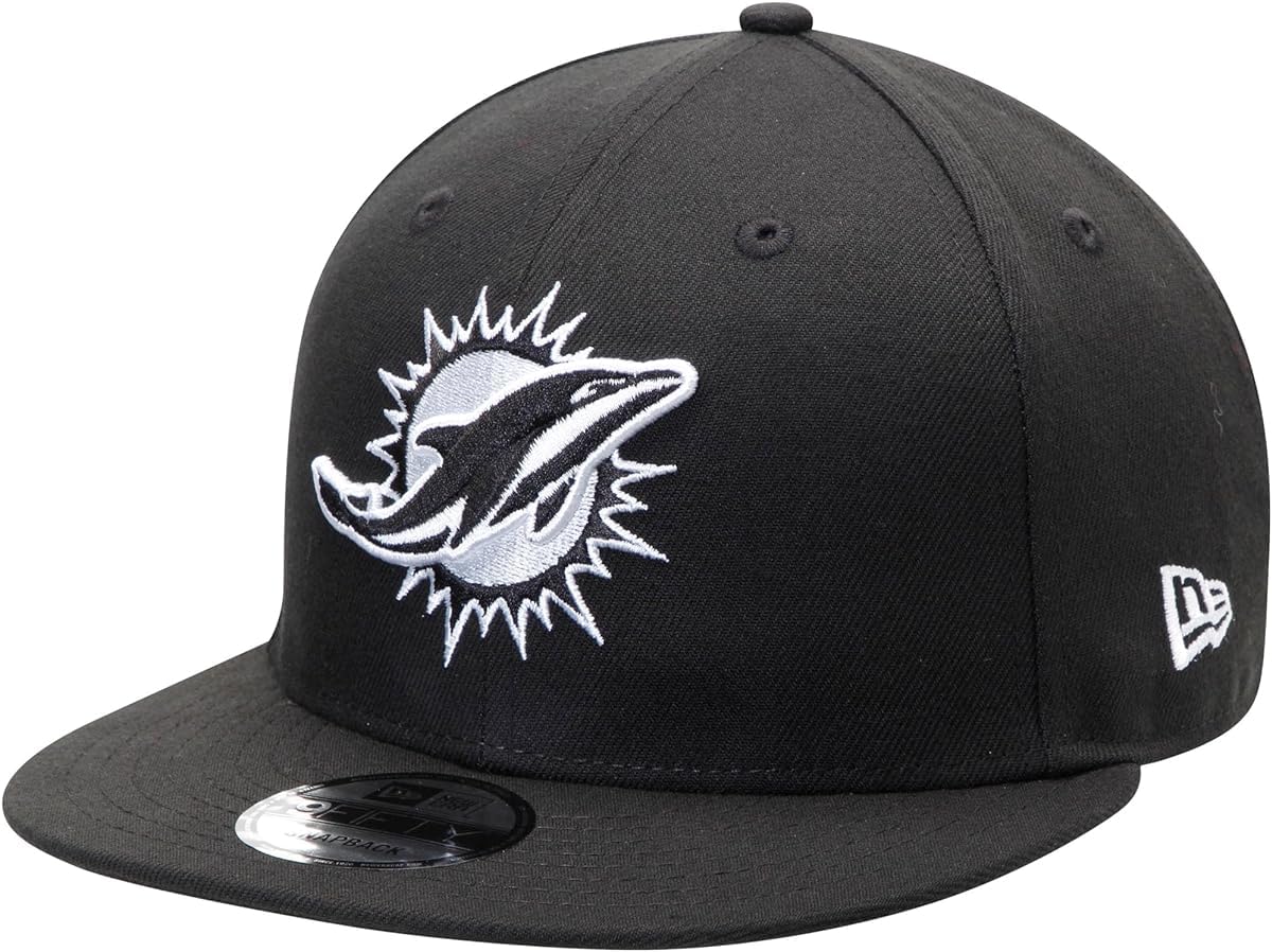 New Era NFL 9FIFTY Black/White Adjustable Snapback Hat Cap One Size Fits All