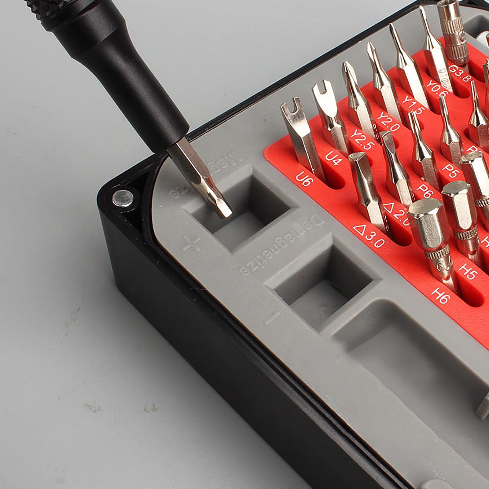 Kit Cacciaviti Elettrici KAIWEETS 70 In 1 - Precisione Con 64 Punte Magnetiche S2 - Foto 3