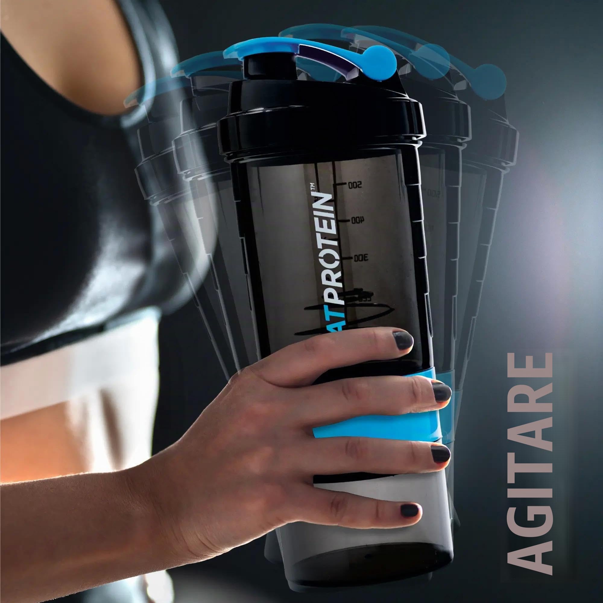 Bottiglia shaker per proteine da 500 ml – 2 contenitori per polvere staccabili