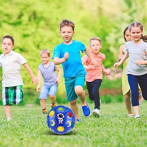 Miniatura 5 de HyDren Balón de fútbol para niños con inflador, tamaño oficial 3, lindo juguete de fútbol de dibujos animados para niños, suave, duradero, deportes
