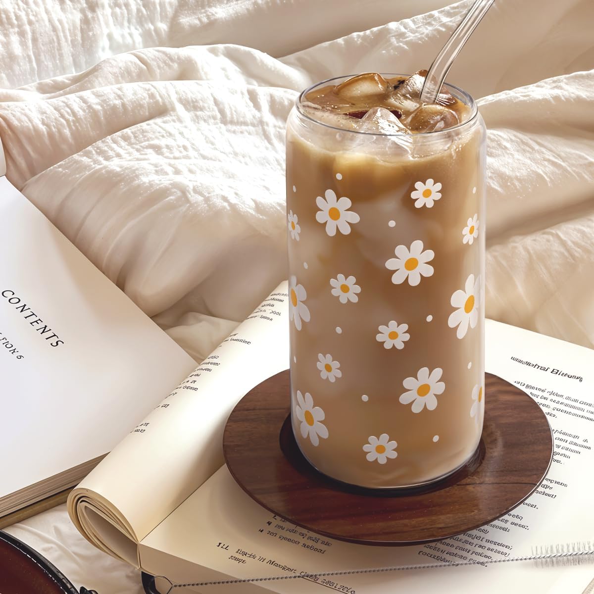 SANDJEST Daisy 16 Oz Can Glass Tumbler with Acrylic Lid and Straw - Iced Coffee Cups for Women, Aesthetic Glass Cup Gift for Birthday Christmas image 4
