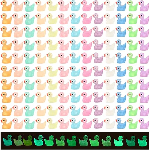 GADIEDIE 130pcs Luminous Mini Resin Ducks,Glow in The Dark Tiny Duck for Home Hide Prank Game Dollhouse Decor Aquarium Potted Miniature Landscape DIY Ornament