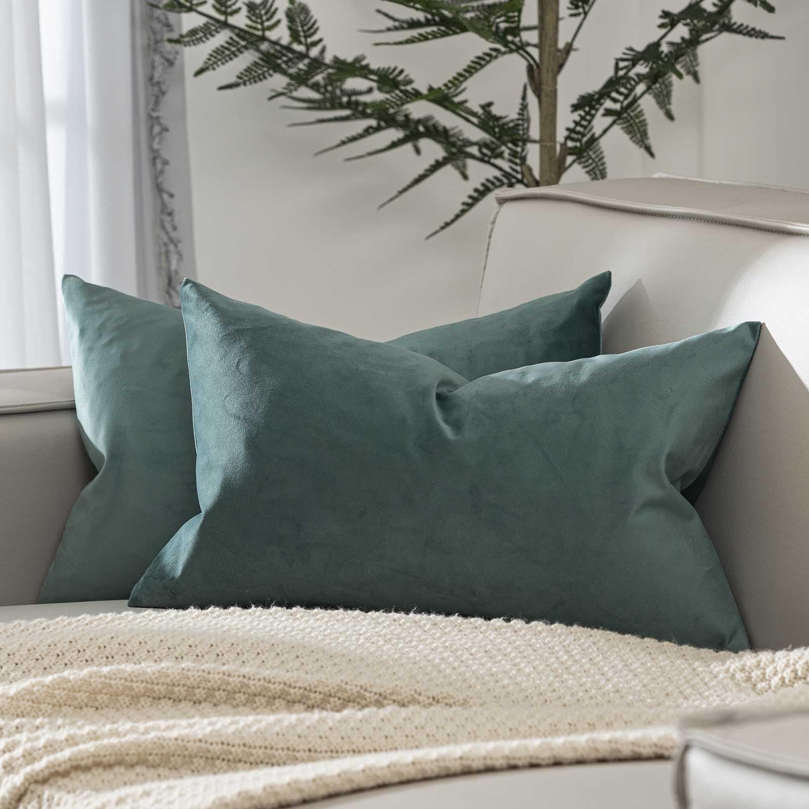 JUSPURBET Emerald Lumbar Velvet Throw Pillow Covers 12x20 inch Set of 2 for Living Room Couch Sofa Bedroom Decorative Rectangle Solid Soft Cushion Cases with Invisible Zipper — image 1
