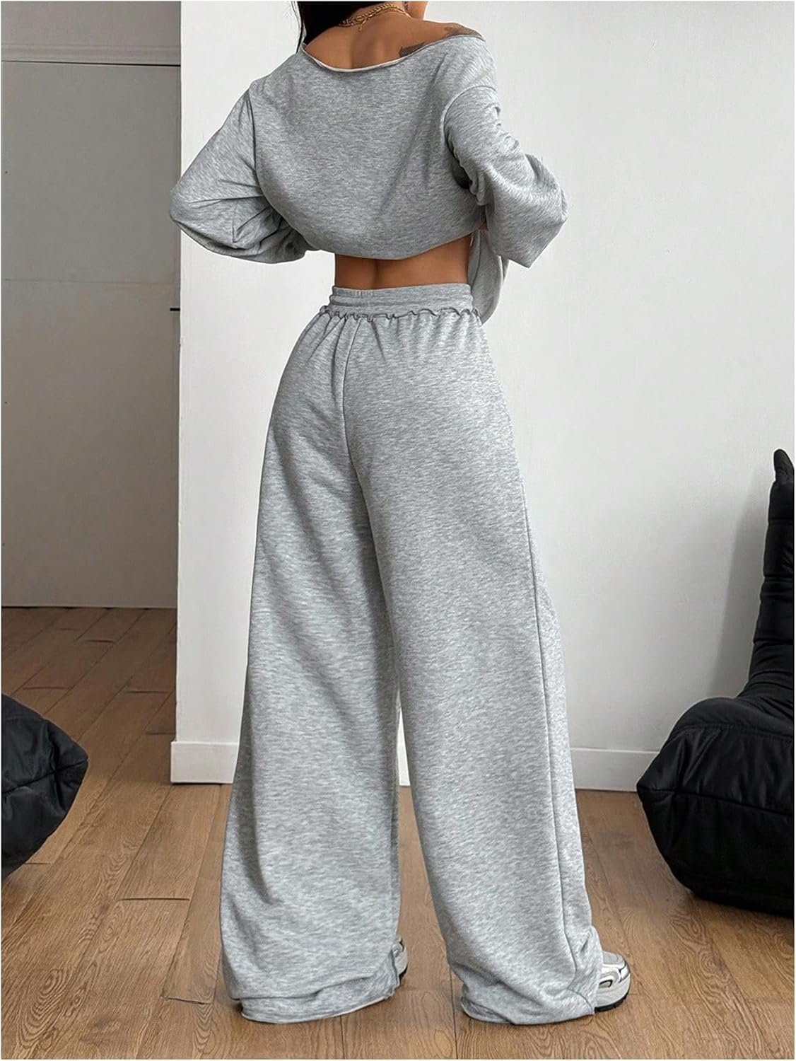 SOLY HUX Women's Sweatsuits 2 Piece Outfits Off the Shoulder Long Sleeve Sweatshirt and Baggy Sweatpants Matching Set - Image 2