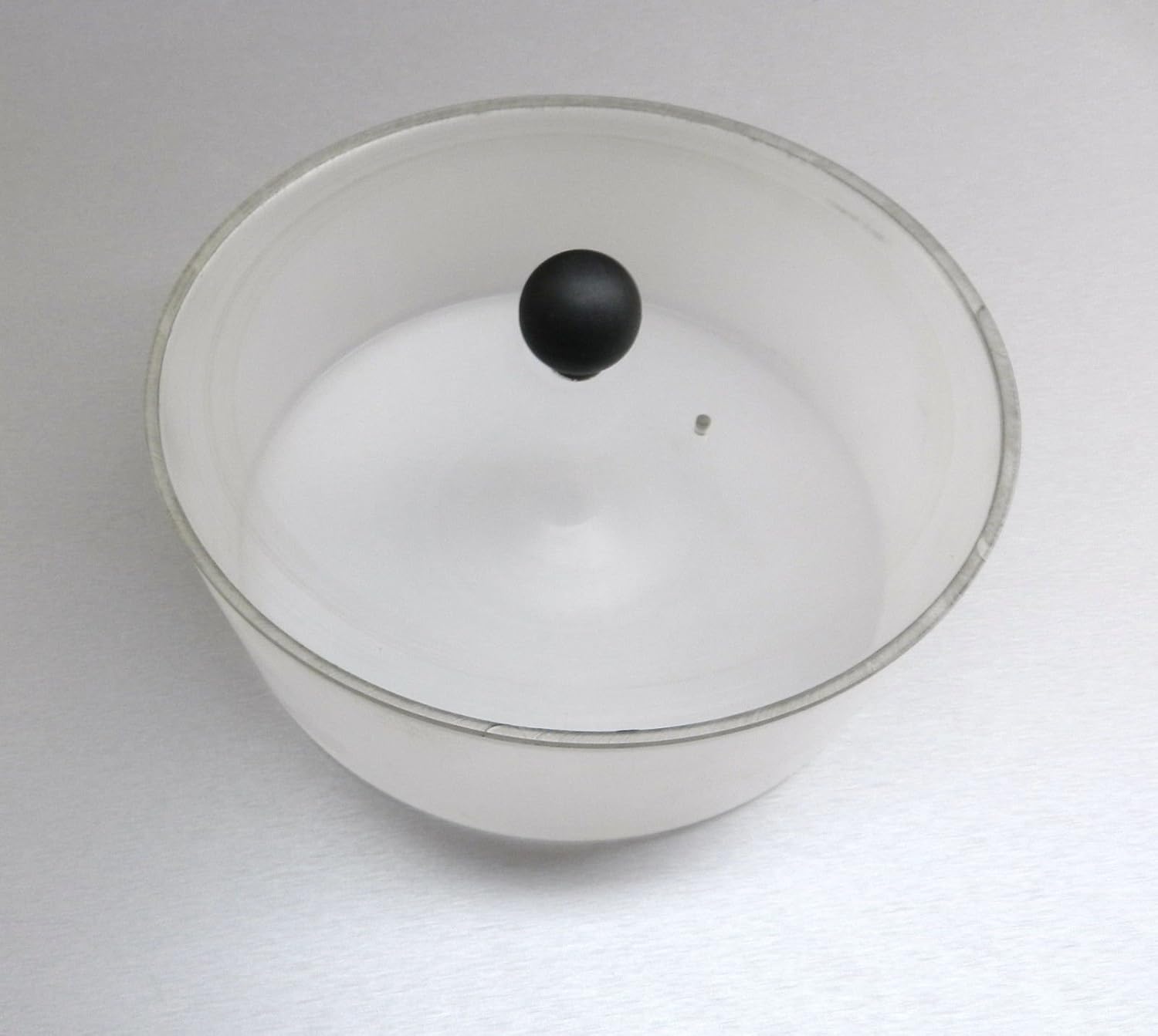 JTS Magnetic Tumbler Bowl Large 11 Olefin Material Bowl For Multi-Mag Finisher (3.5 L Box)