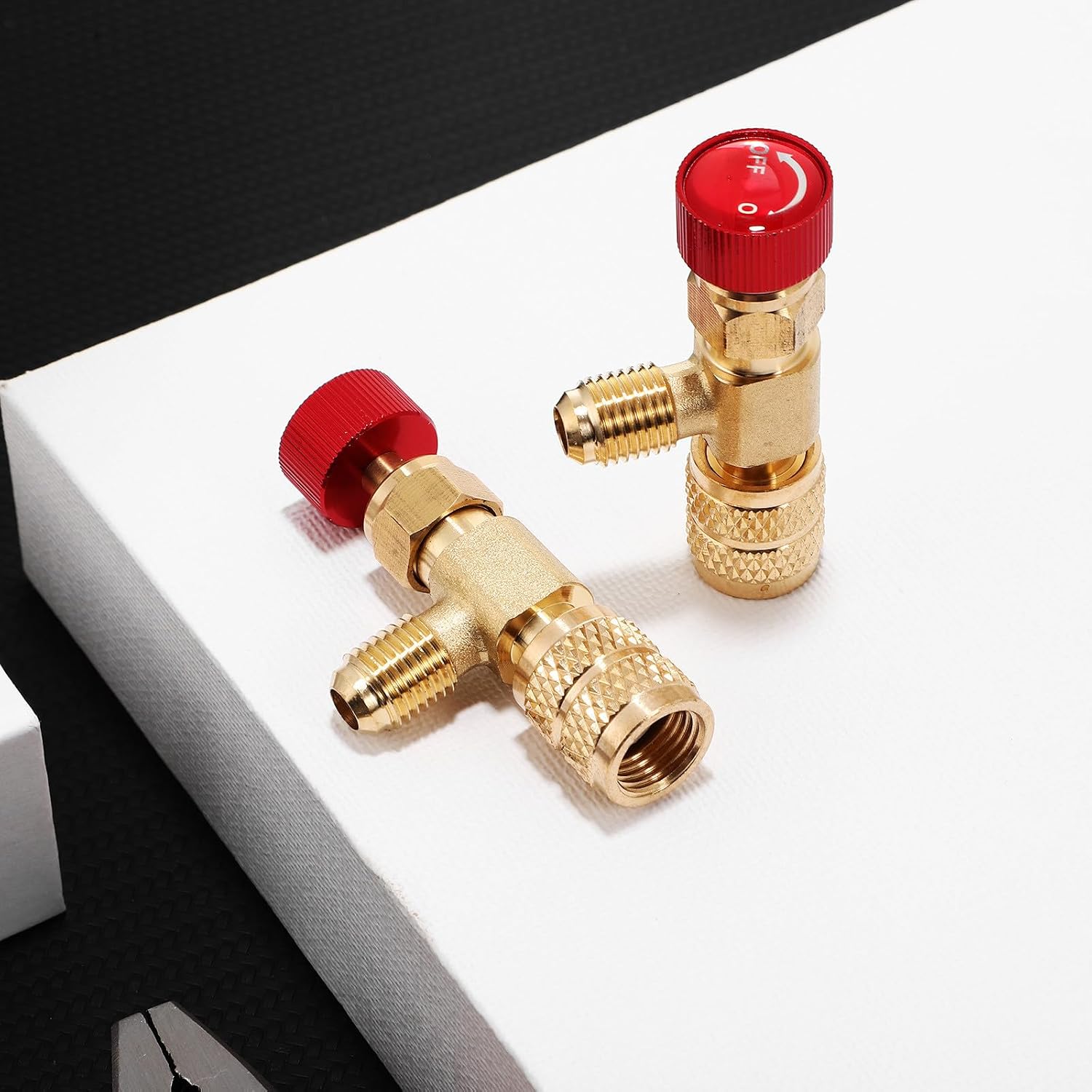 VOSAREA 2pcs Air Conditioner Charging Valve Safety Adapter for R22 and R410 Refrigerant Valve Replacement, Brass and Aluminium Material with Easy Application and Enhanced Durability for Ac