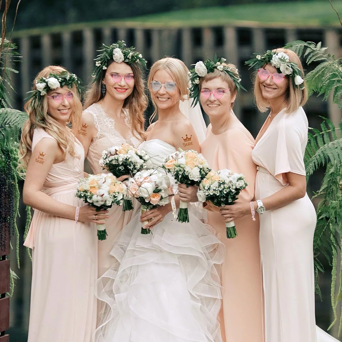 Lot 49 Accessoires JGA Enterrement Vie Jeune Fille - Écharpe Bride + Lunettes Coeur + Bracelets + Autocollants