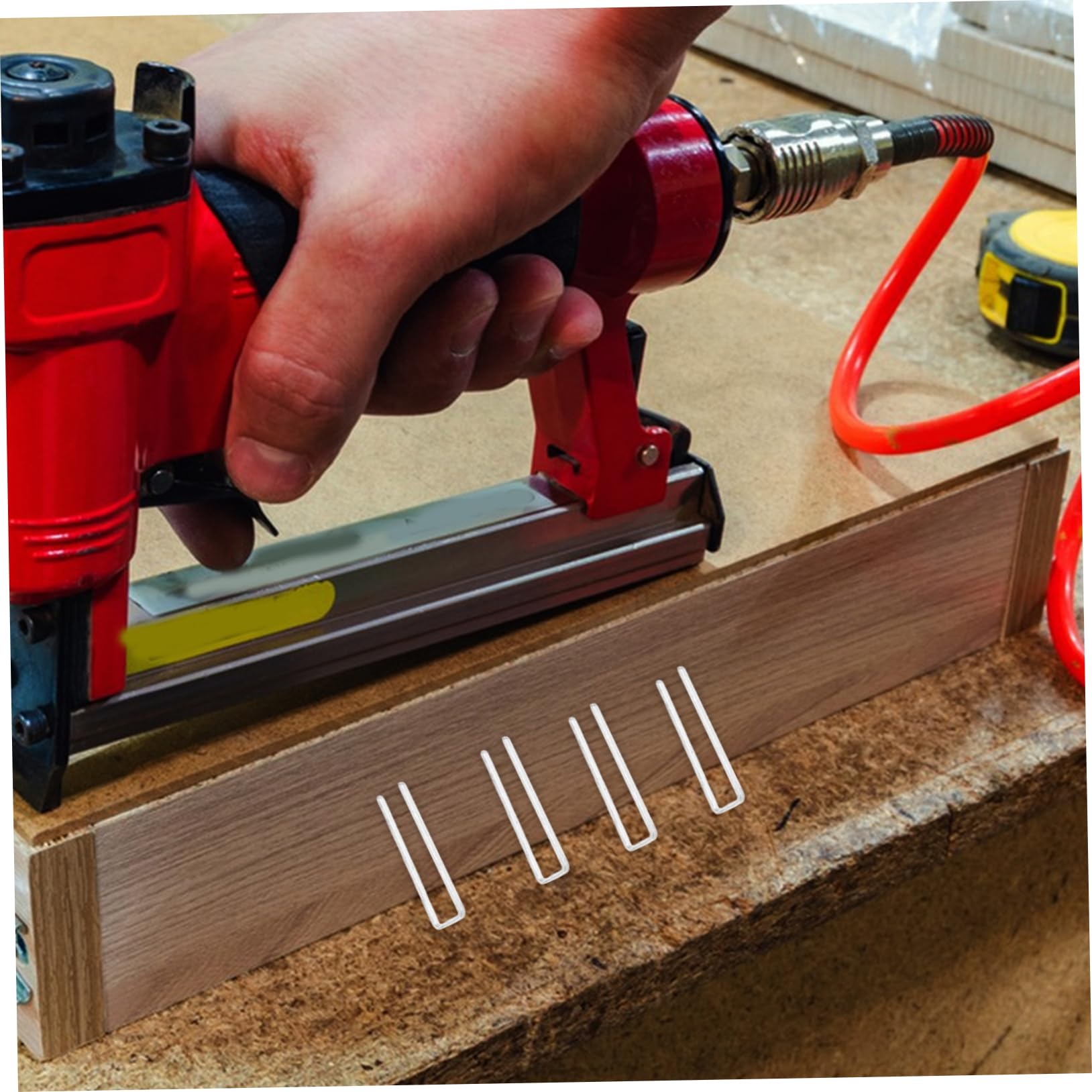 Outanaya Clous Métalliques Pour Agrafeuse Agrafeuse à Tapis Agrafes De Remplacement Pour Bricolage Clous u Pour Bois Et Plastique Fixation Rapide Pour Projets Domestiques