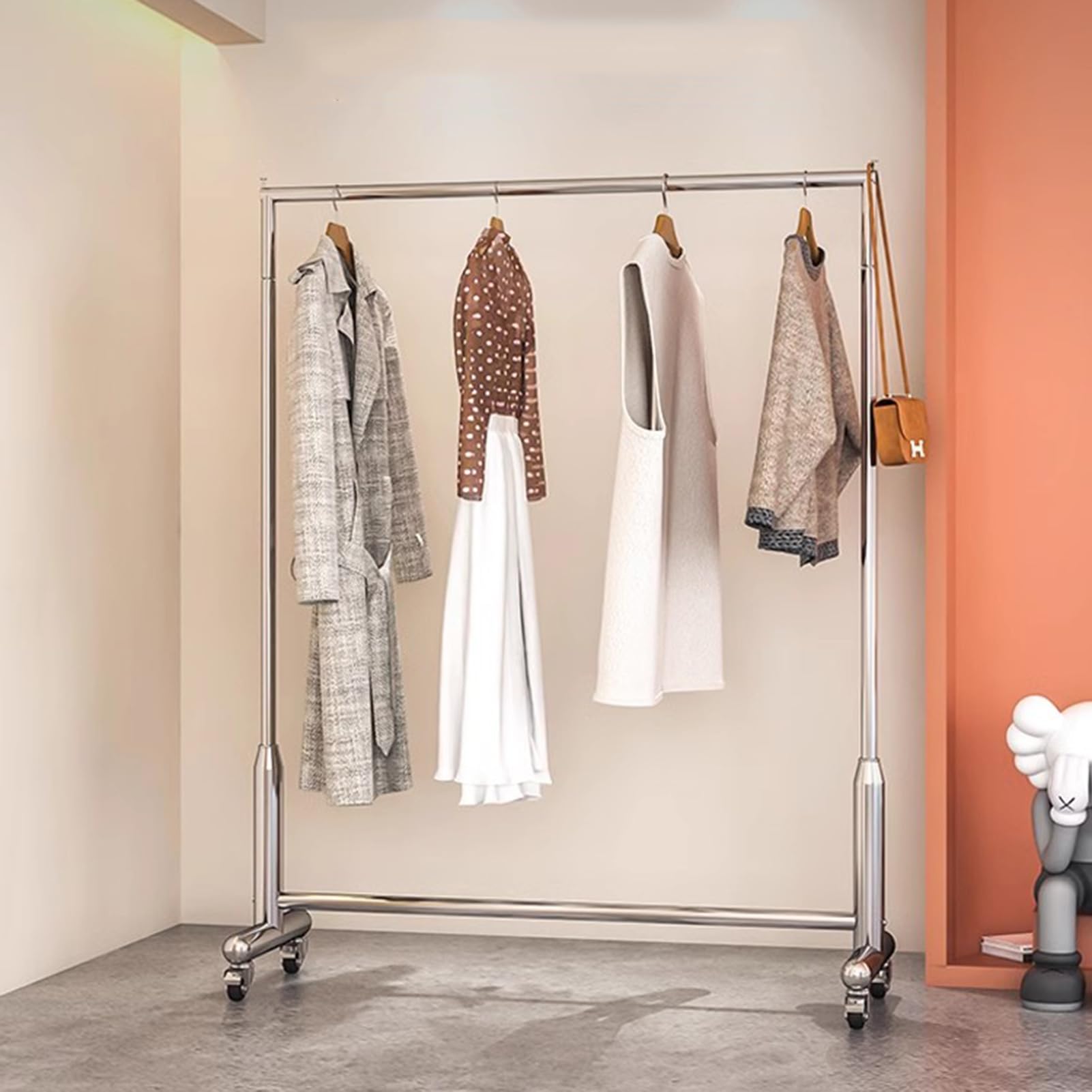 Amazon｜ハンガー シルバー ステンレススチール 洋服ラック キャスター