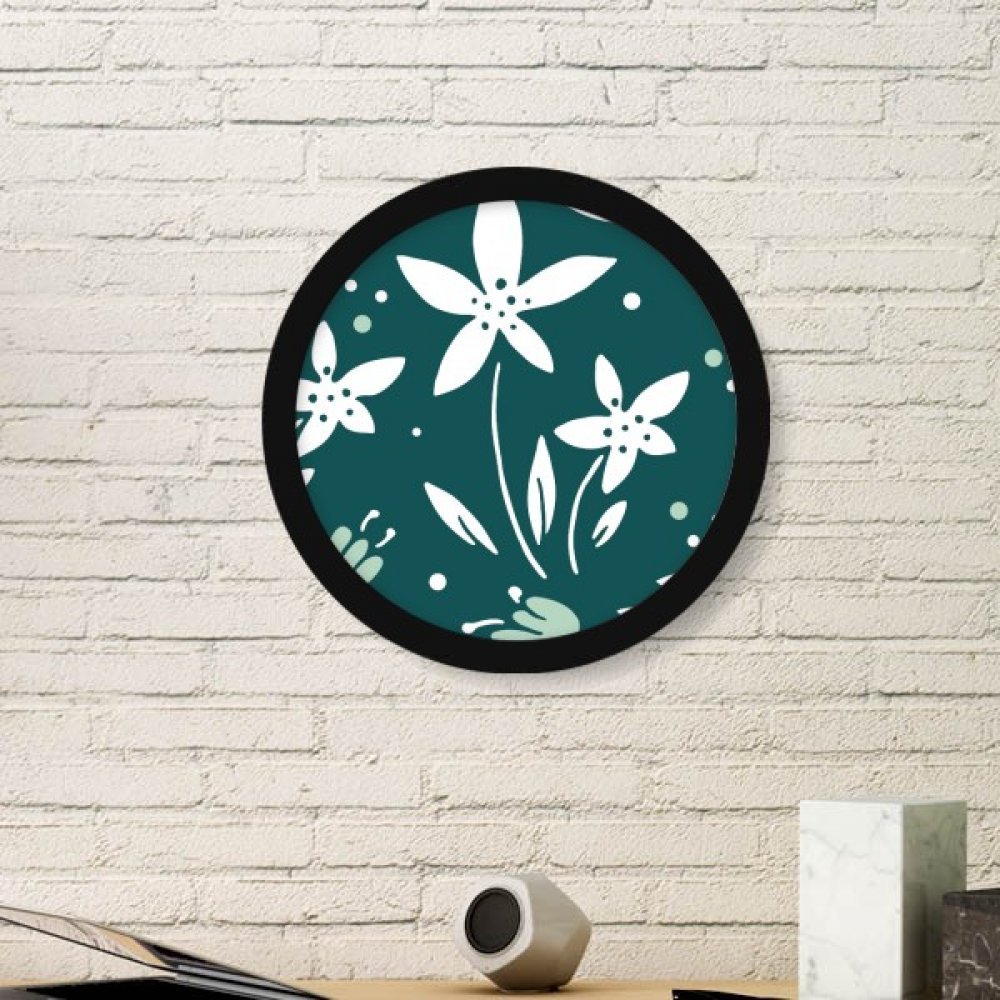 Cadre photo en bois rond fleur blanche pour créer un havre de paix chez soi
