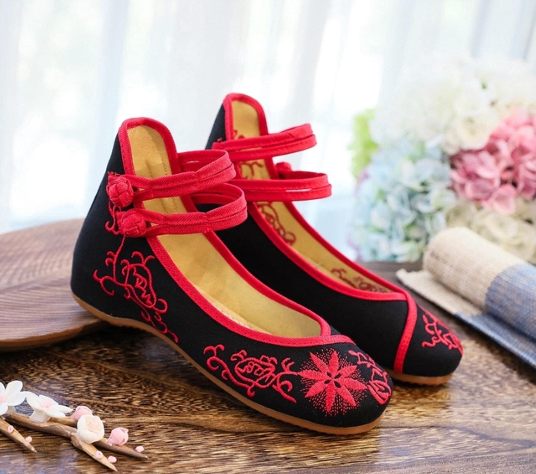 Zxcnzxcn Handmade Spring Floral Embroidered Women Canvas Ballet