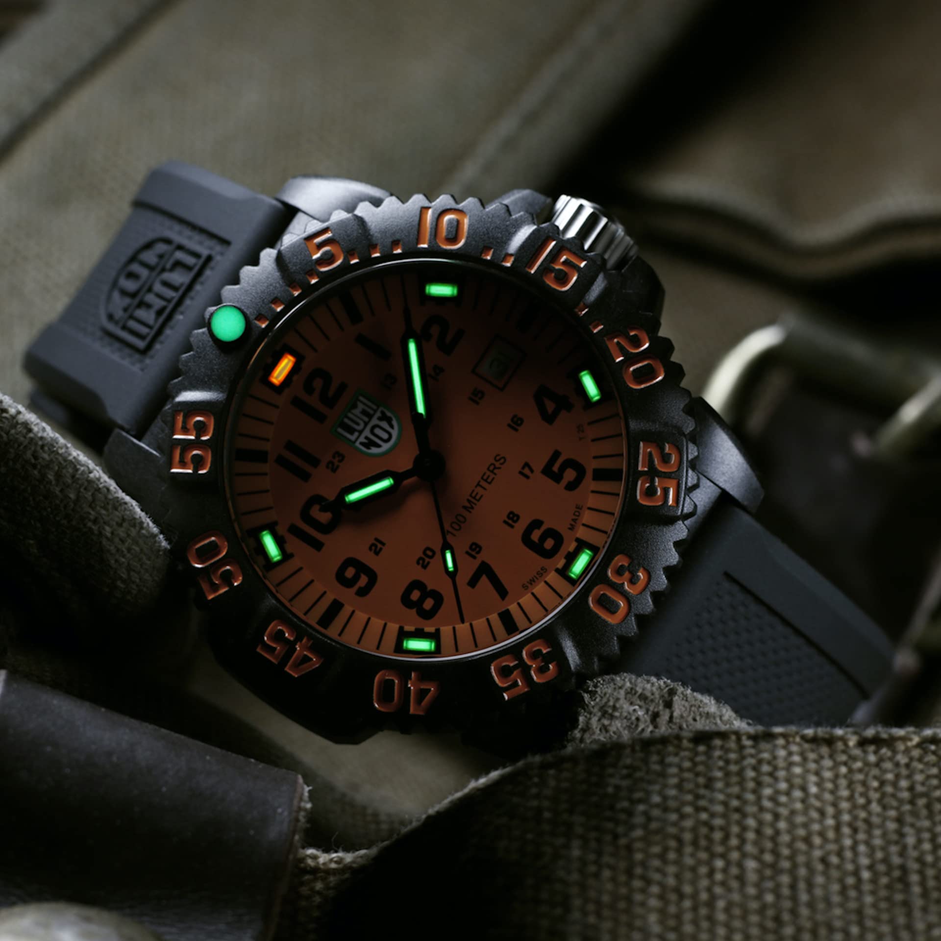 Luminox - G Kollektion Sea Lion Herrenuhr 44mm - Militäruhr in Schwarz mit Datumsanzeige 100m Wasserdicht - Mehrere Varianten - Hergestellt in der Schweiz - Herren Uhr - Hergestellt in der Schweiz