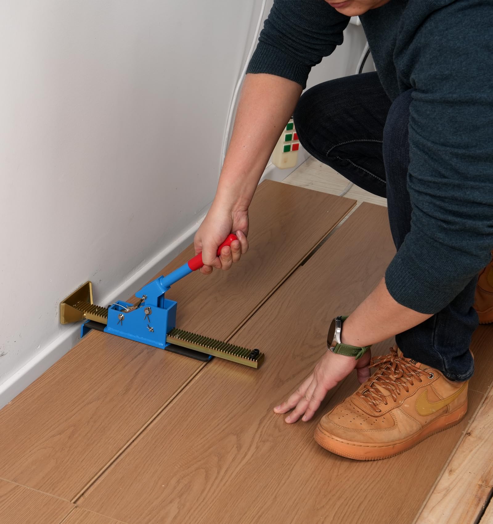 Hardwood Flooring Jack Positioning Tool - Flooring Tool for Hardwood, Wood Floor, Plank, Board Installation, Professional Laminate Flooring Jack Kit