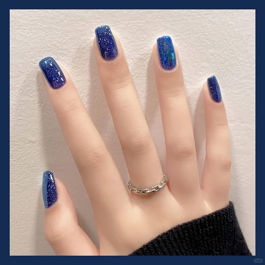 Navy Glamour with Metallic Glitter Nails