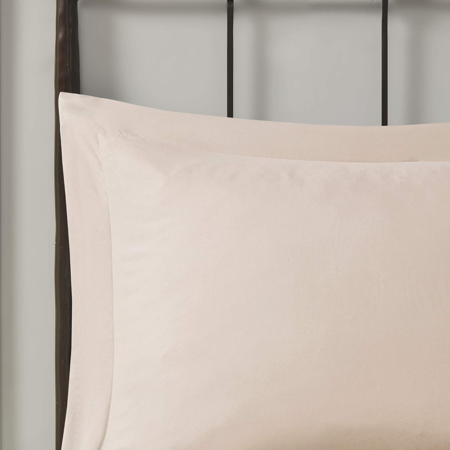 Madison Park Sarasota All Season Microcell Down Alternative Box Quilted Comforter Mini Set, Twin, Blush