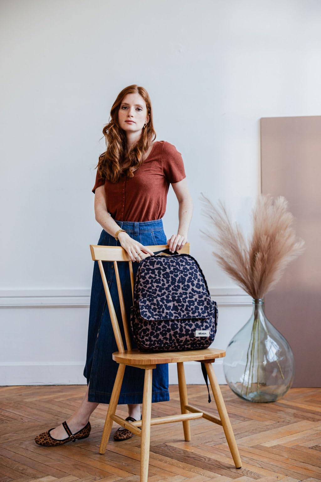 BEABA, Sac à Dos à Langer Tokyo 21L – Sac à Langer Bébé Maman Papa, Format Mains Libres, 9 Poches, Poche Isotherme, Attache Poussette, Tapis à Langer Matelassé, Textile Déperlant, Léopard