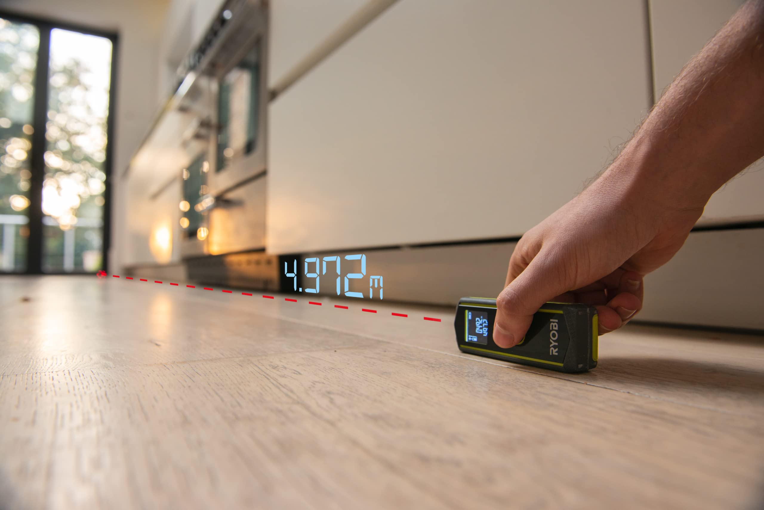 Ryobi RBLDM20, Distanziometro Laser, Compatto e Tascabile, con Indicatore di Stato di Carica