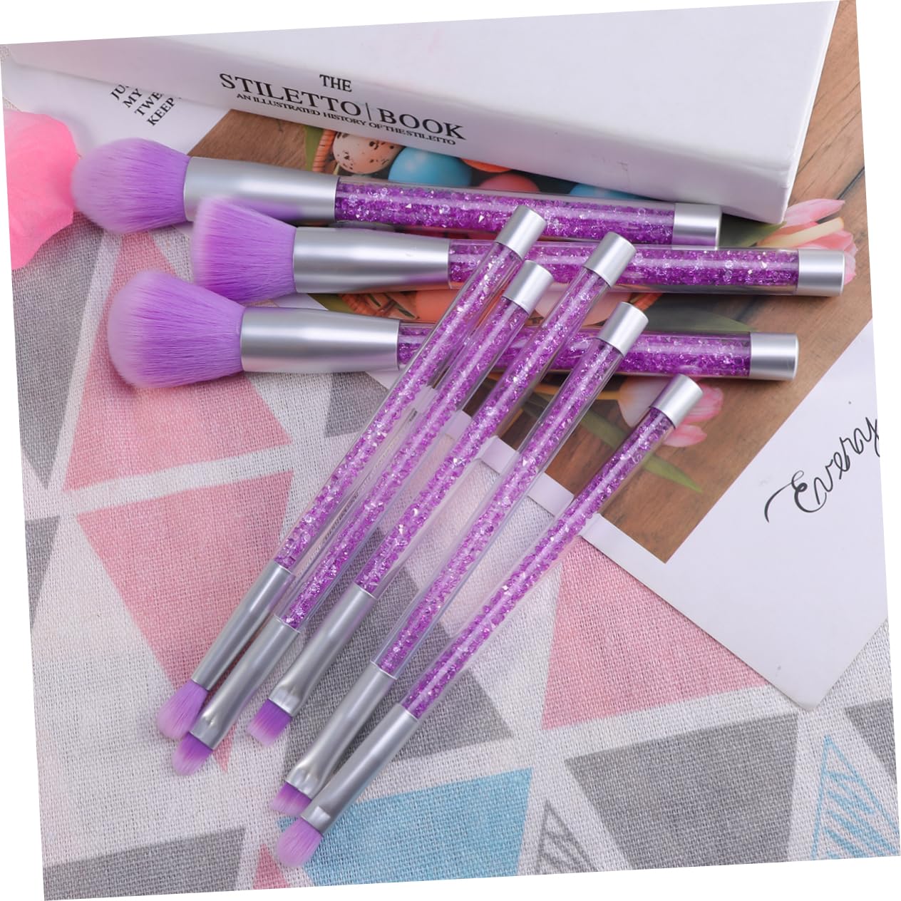 Healeved Ensemble de Pinceaux de Maquillage à Paillettes Tendance avec Manche en Strass Kit Complet de Pinceaux Cosmétiques pour Femmes Application de Maquillage Naturel
