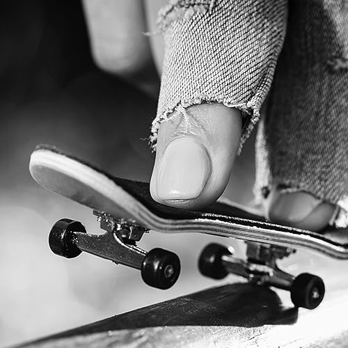 Miniatura 7 de P-Rep - Cinta de agarre de espuma para patineta de dedos de 12 piezas, serie de rendimiento profesional para patineta, color negro, 1.496 in x 4.331