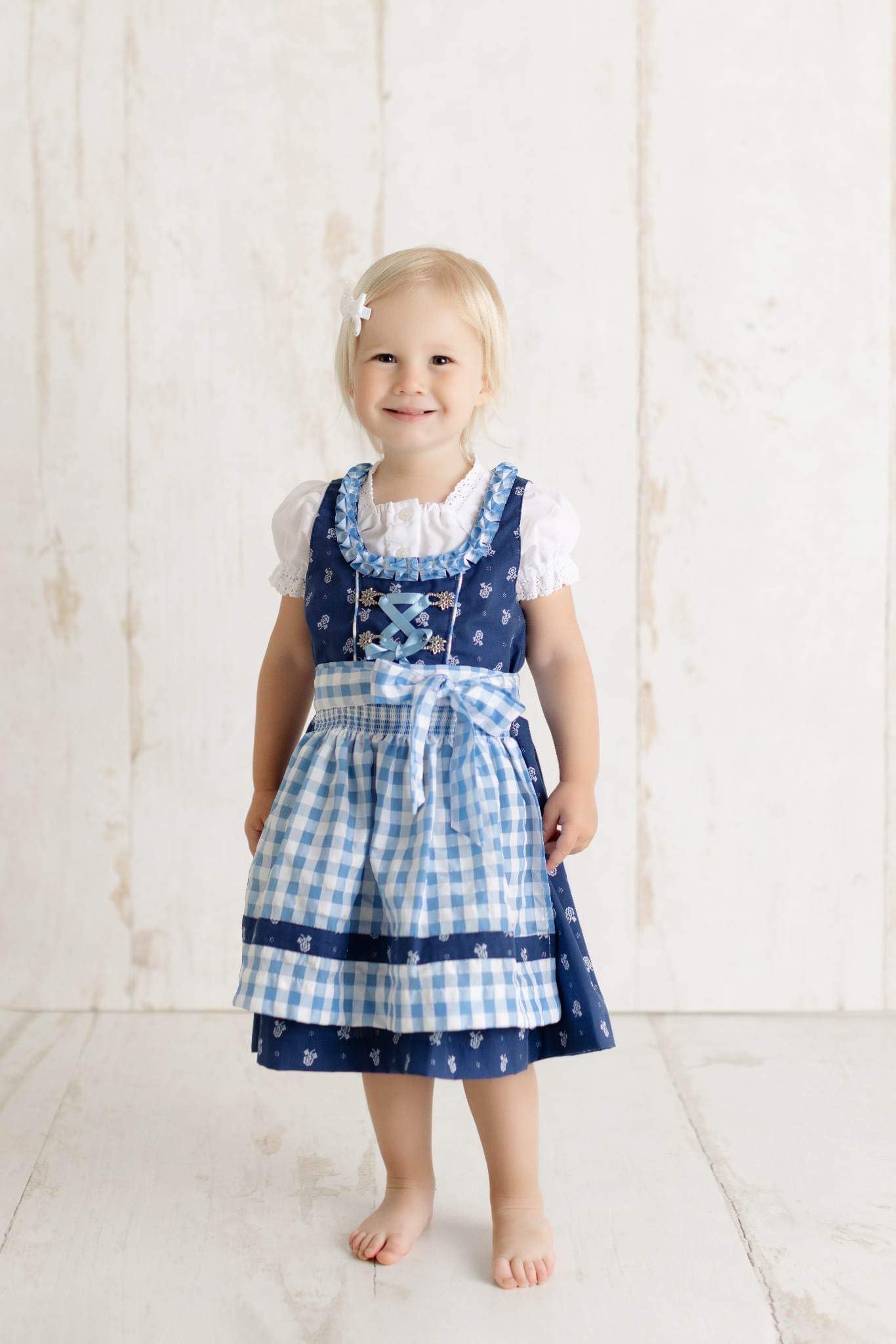 Ramona Lippert® - Dzieci Dirndl dla dziewczynek - dirndl dziecięcy Chrissi niebieski - 3-częściowa sukienka ludowa - moda ludowa - ludowa sukienka z fartuchem..