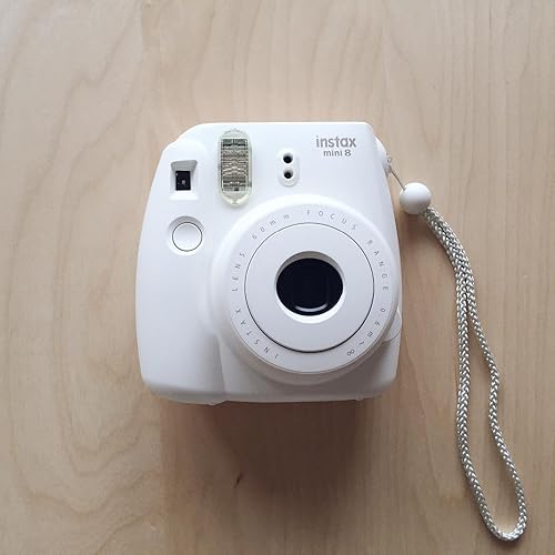 Amazon | 富士フイルム(FUJIFILM) インスタントカメラ チェキ instax