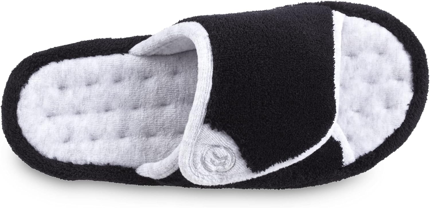 isotoner Women's Microterry Pillowstep Spa Slide - Image 4