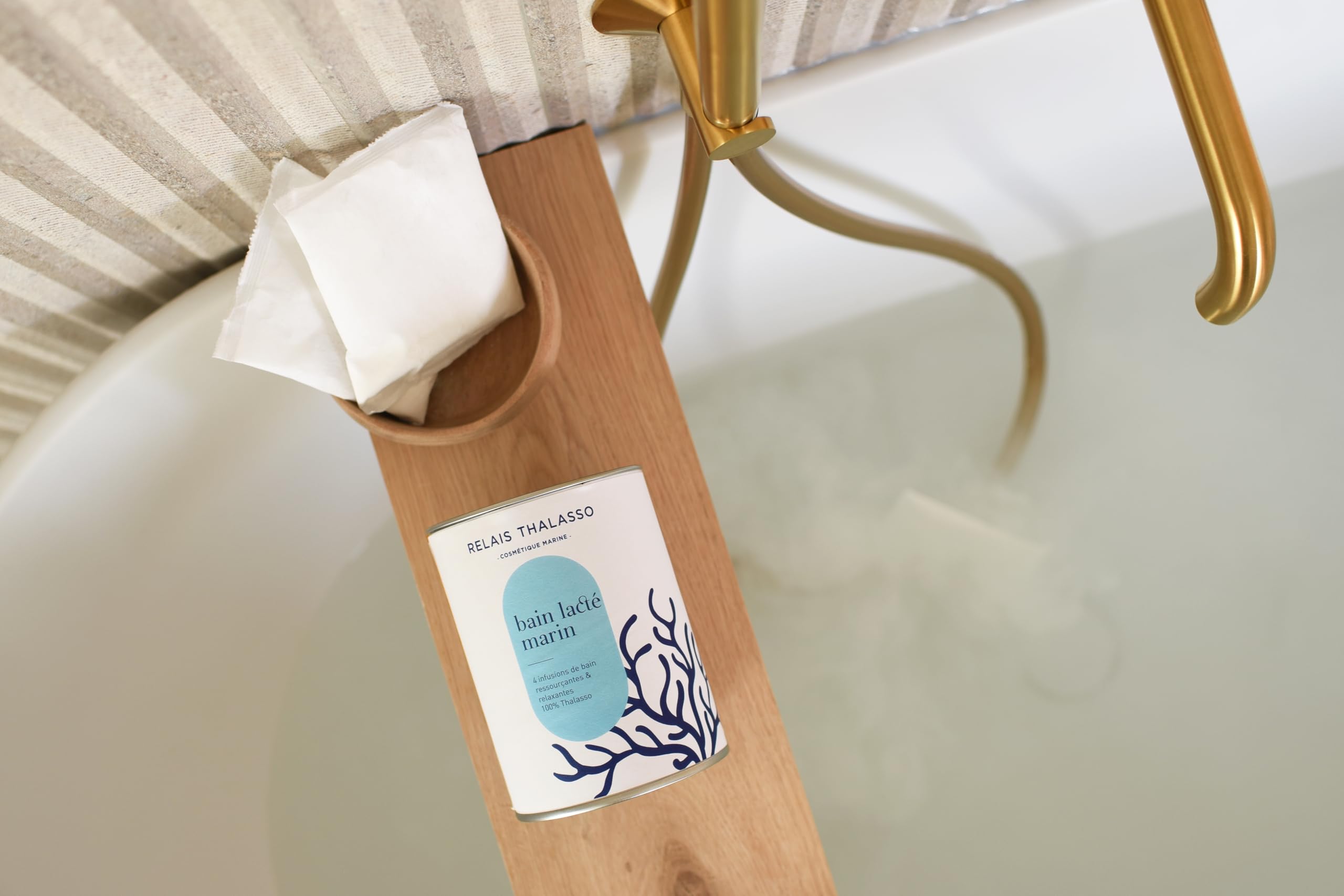 Cosmétique® Bain Lacté Marin – Ressourçant et relaxant-4 sachets infusions – Eau de mer atomisée + Sucres protecteurs– Naturalité : 88%