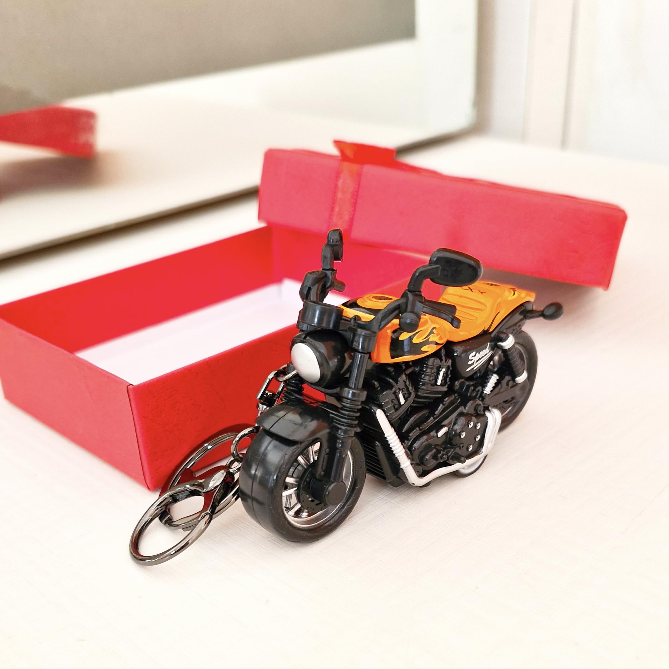 Awesome Luxury Keychains for Boys & Men | GTA, Bikes, Skate, Truck Design Keychains for Bike, Car, Home, Gift | Luxury Keychains for Boys & Men-image-22