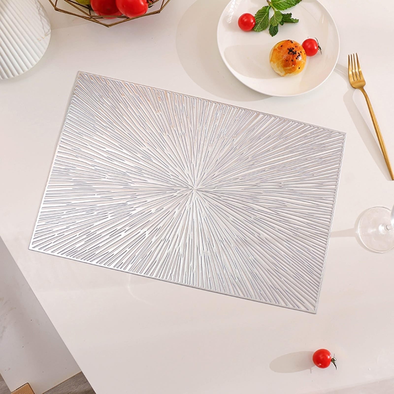 Set de table argenté motif feux d'artifice creux pour déco table cuisine moderne lot de 4