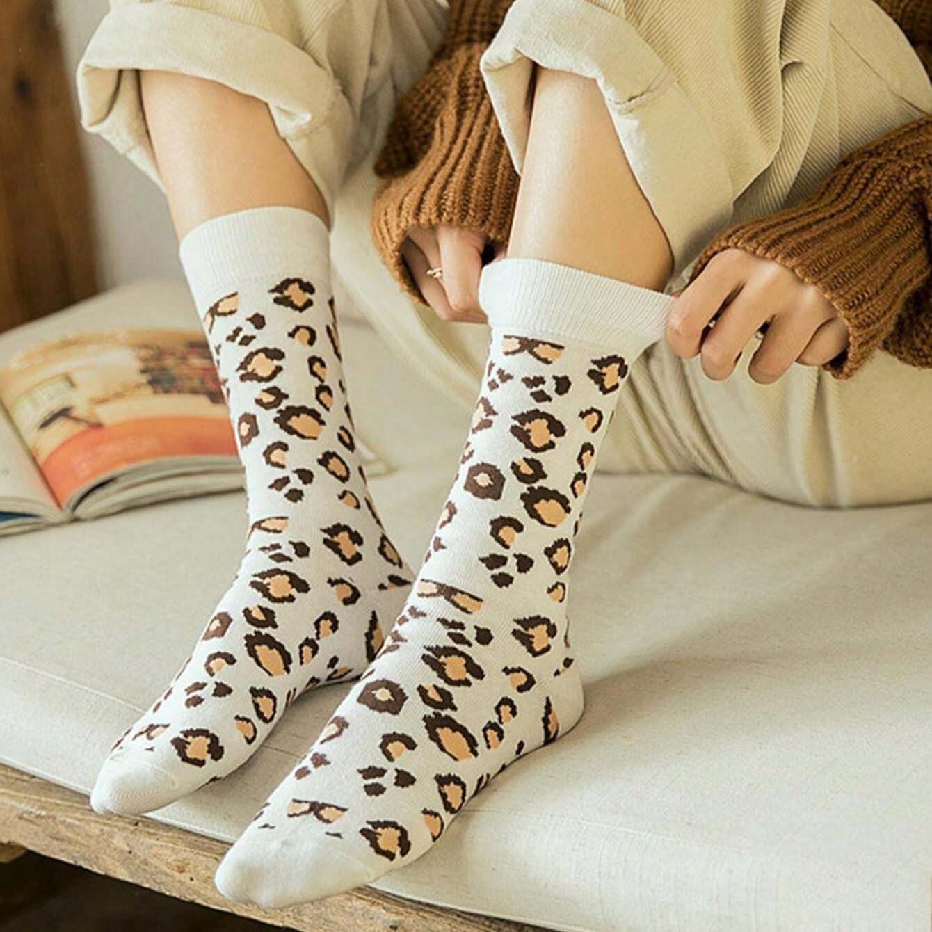 Thermal Crew Socks for Women, Leopard Print Cotton Cozy Quarter Socks Warm Neutral Ankle Socks for Women,. 5 Pairs - Image 3