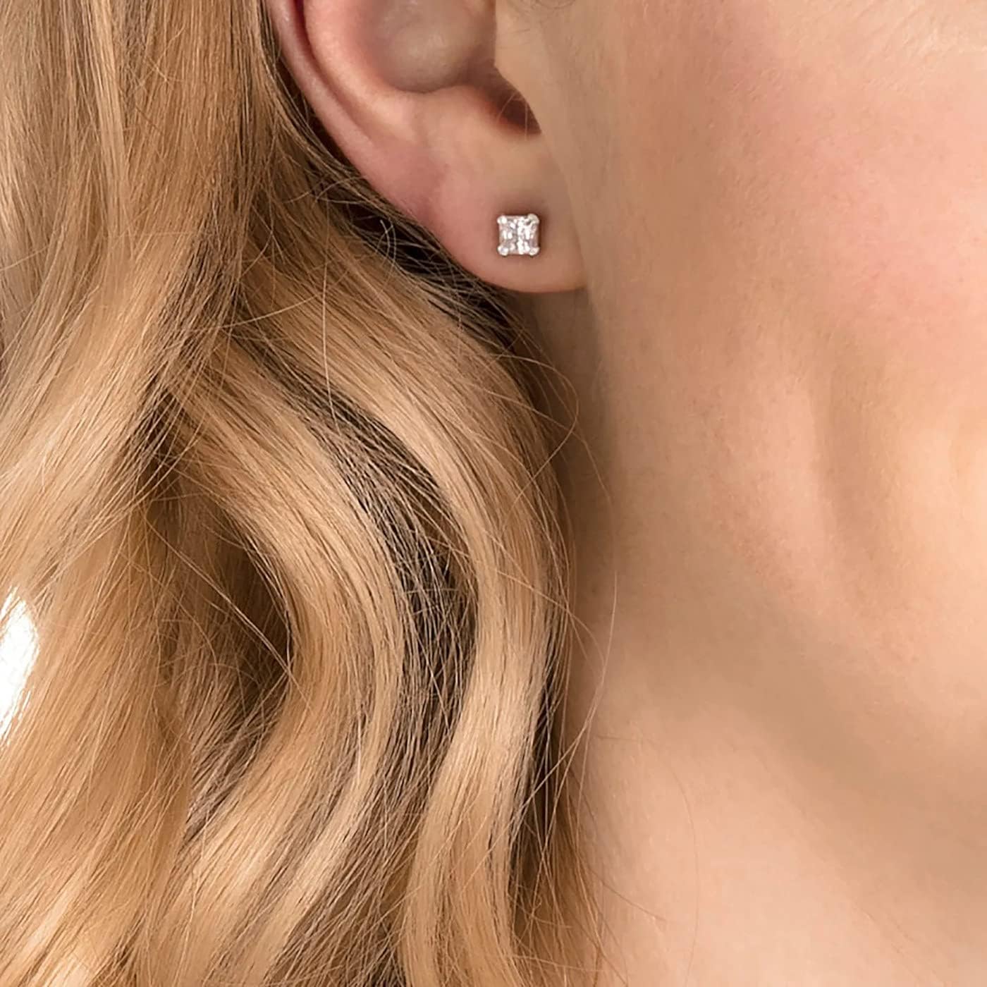 Swarovski Attract Square Stud Pierced Earrings with Clear Crystals on a Rhodium Plated Setting with Butterfly Back Closure: Clothing, Shoes & Jewelry