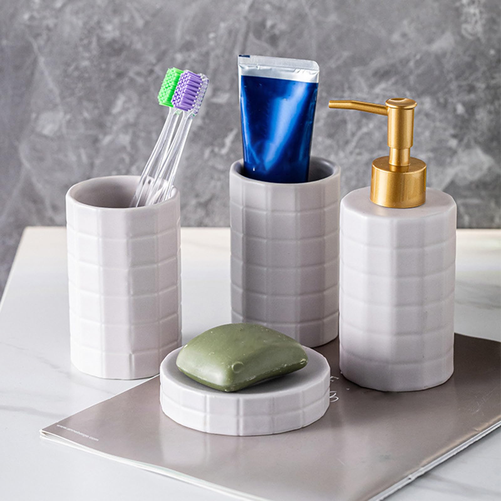 Premium-Keramik-Bad-Set mit rutschfester Unterseite, Seifenspender und Zahnputzbecher für modernes Badezimmer, platzsparender Keramik-Seifenspender-Organizer